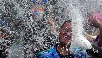 Carnival ramps up water wars