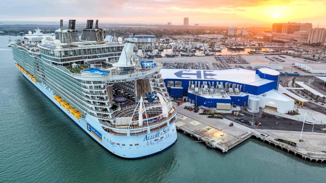 Carnival rccl partner st lucia cruise port