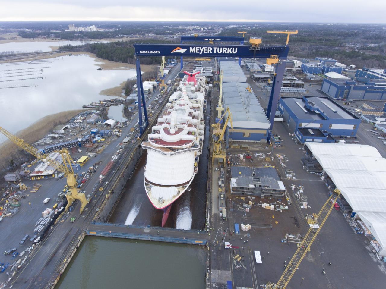 Cruise carnival gras mardi court deck basketball ship square sports plans cruisesonly 1105 deals cruises priceline points Carnival gives construction update on mardi gras