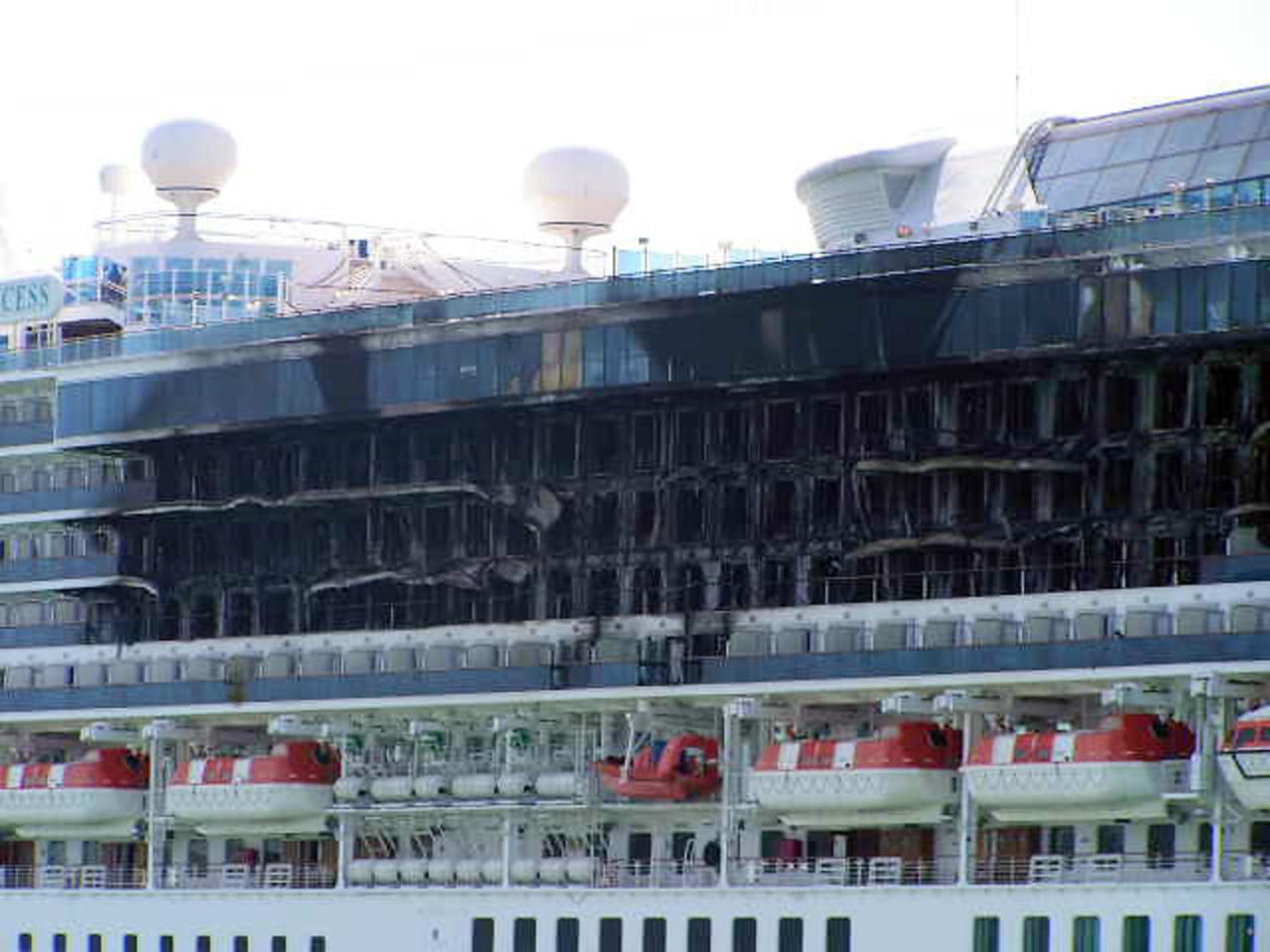 Carnival liberty fire extinguished in st thomas