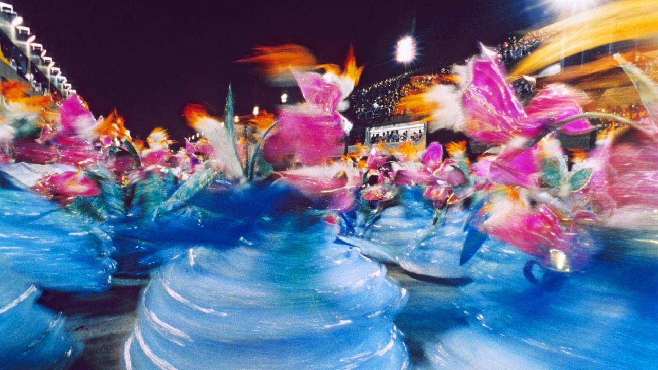 Carnival names its first tour operator of the year