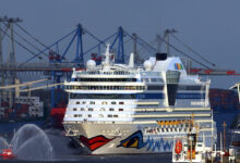 Carnival reports record bookings on 2 days in feb