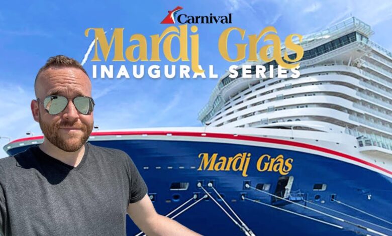 Carnival spreads out fun on mardi gras