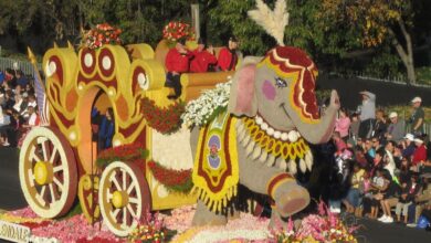 Carnival makes rose parade debut