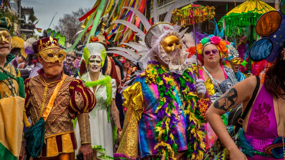 Mardi gras shoreline whoops Carnival mardi gras delayed