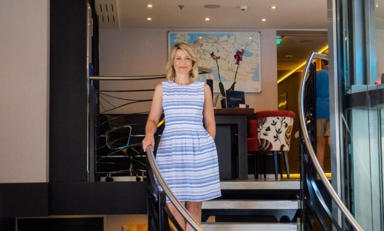 Amawaterways sponsors samantha brown new show