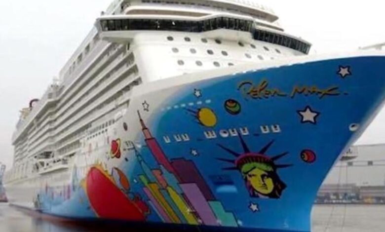 Bomb scare delays arrival of cruise ship