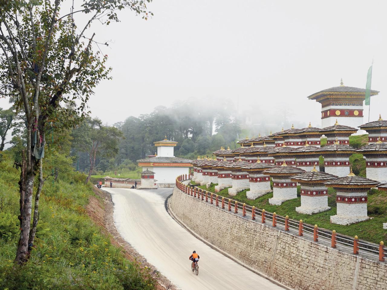 Bhutan rolls out the welcome mat