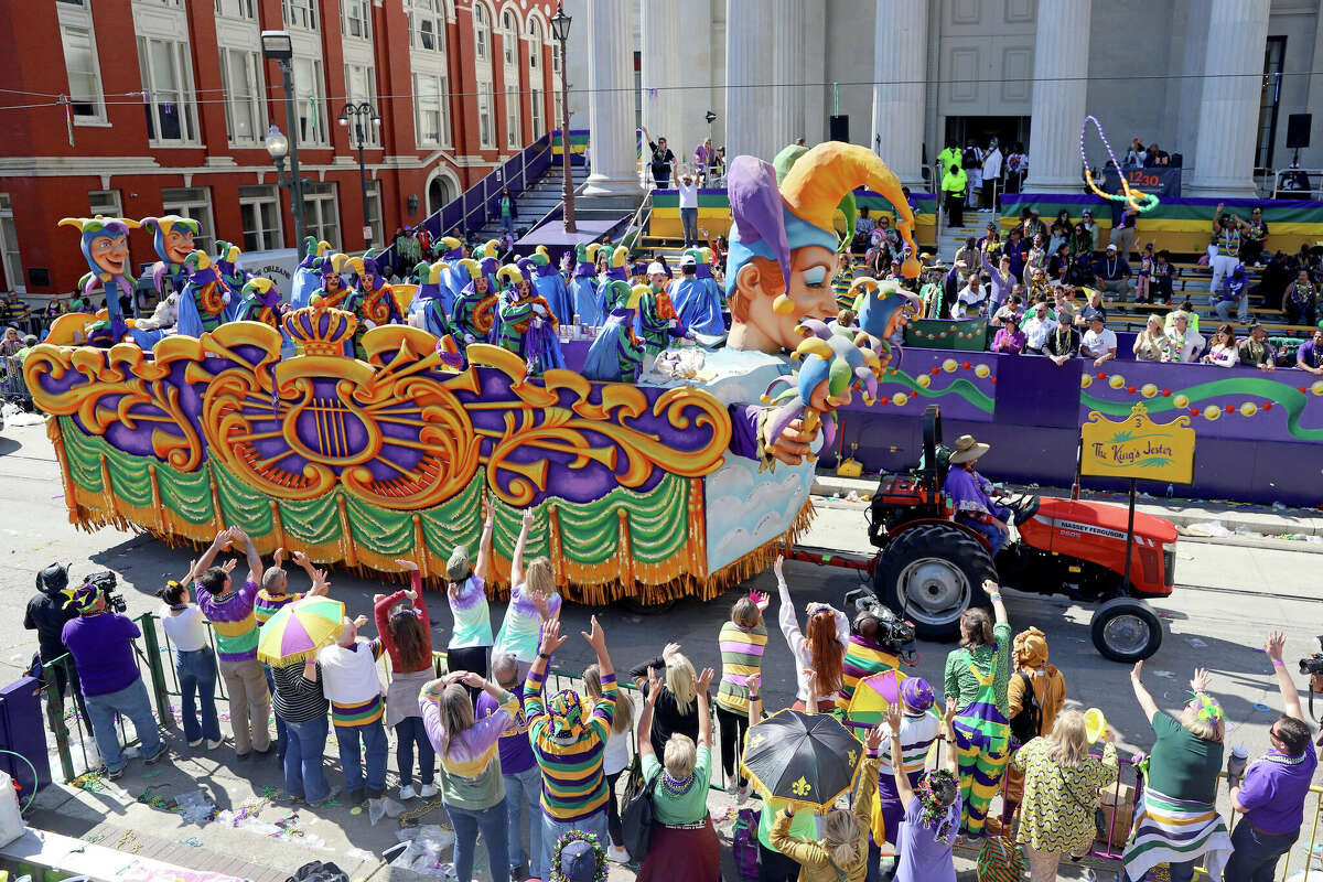 Mardi gras carnaval louisiane carrozas parades martes francia float festividad espectacular disfraces Carnival elation heading to new orleans after all