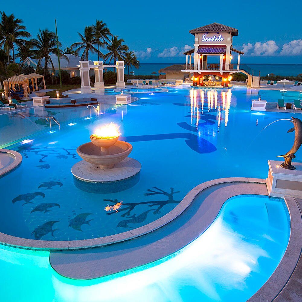 Bahamas hotel offers free honeymoon with wedding booking