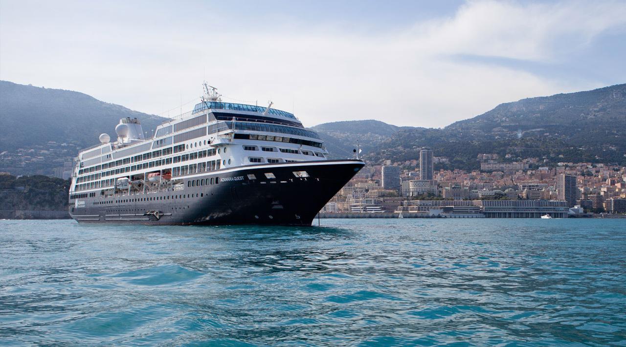 Azamara ships barco