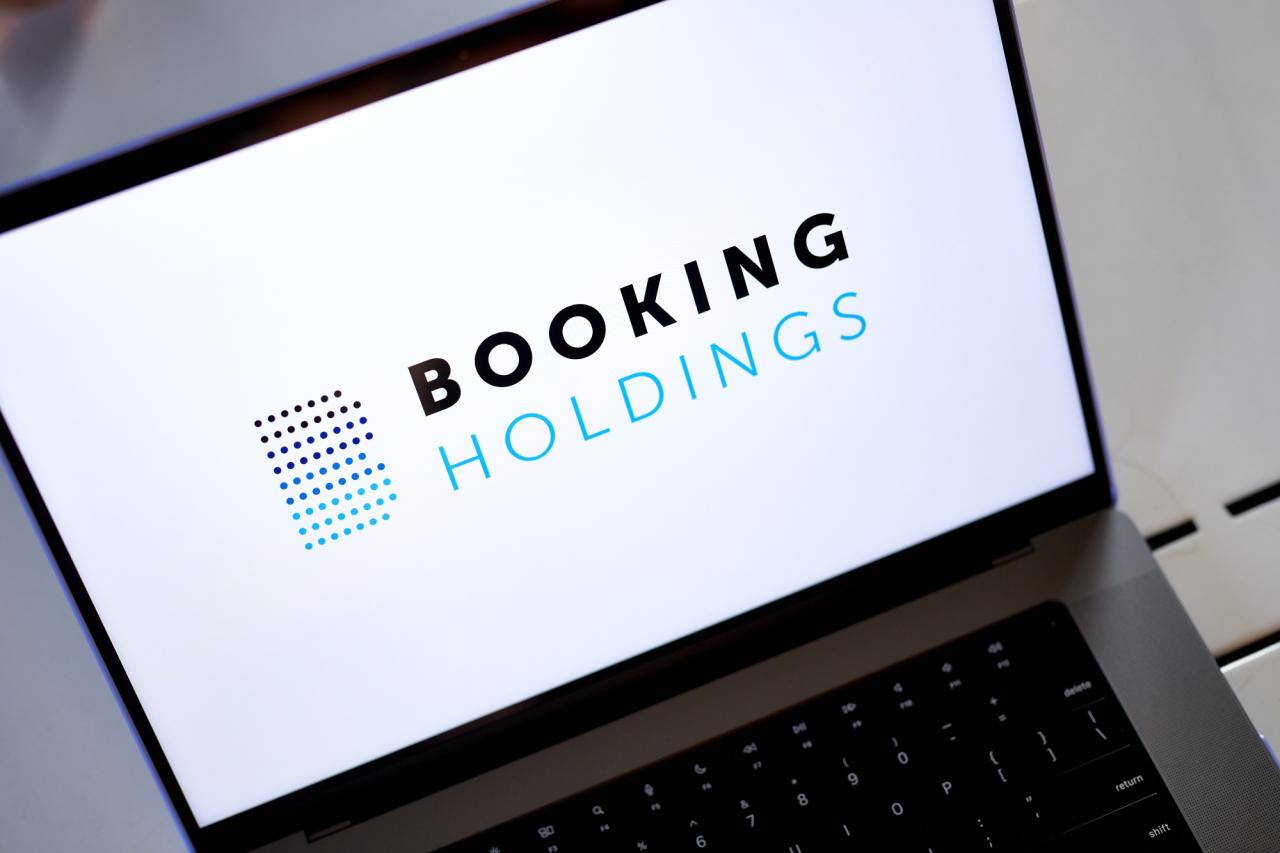 A note about booking holdings