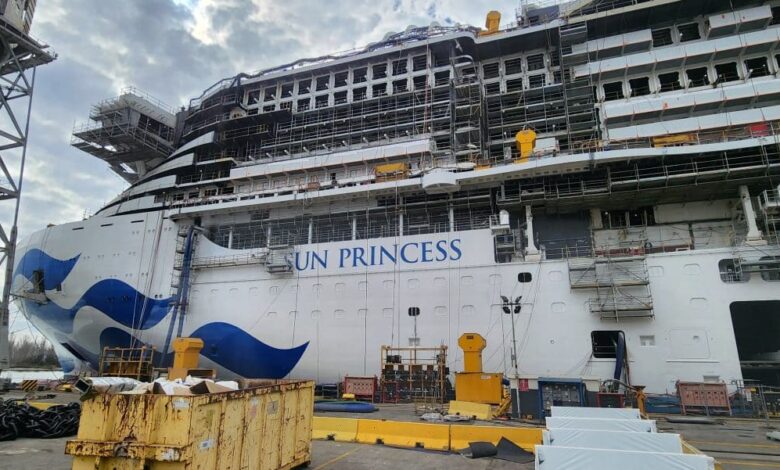 Carnival spending 2b on four ship deal with fincantieri