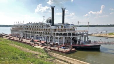 American queen steamboat cancels over cdc dispute