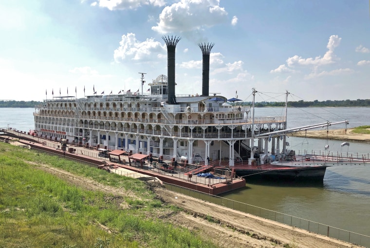 American queen steamboat cancels over cdc dispute