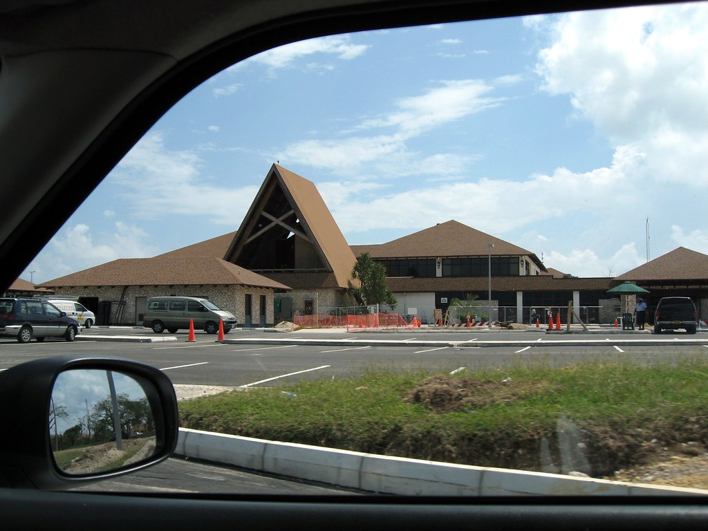 Airport on grand cayman to begin expansion construction