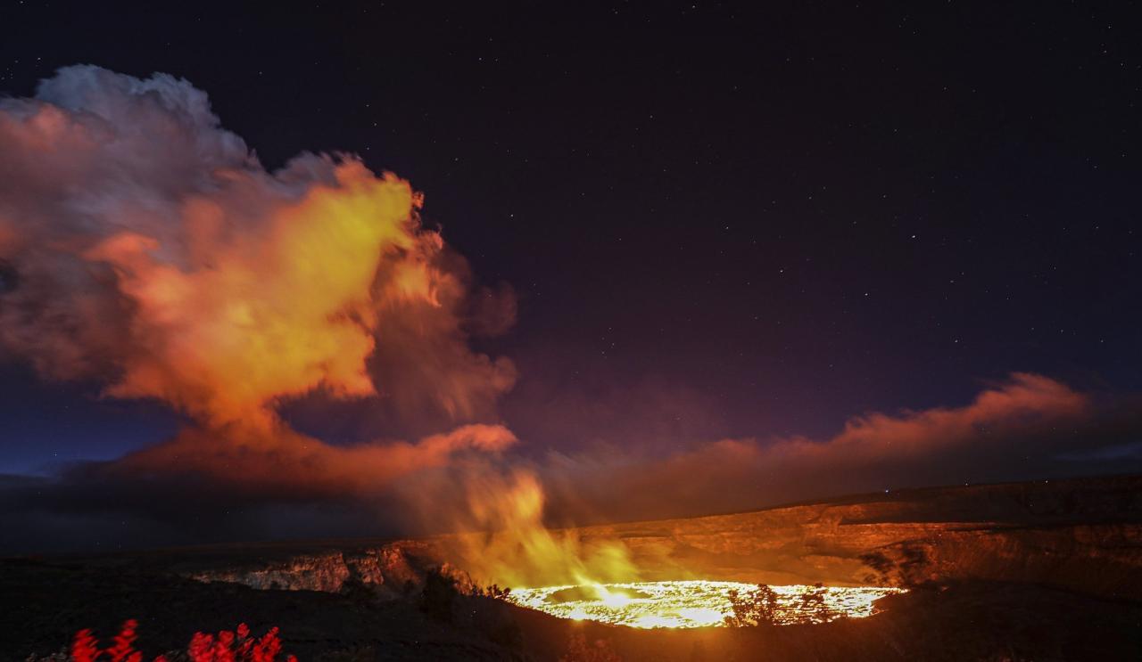 Big island envisions opportunity amid kilauea s volcanic haze