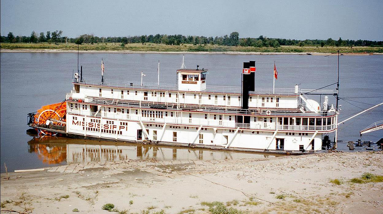 American symphony river ship christened mississippi