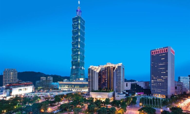 At 25 grand hyatt taipei shines on