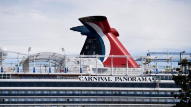 Carnival beats expectations earns 390 million in second quarter