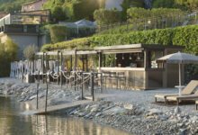 Beach bar debuts at filario hotel on lake como