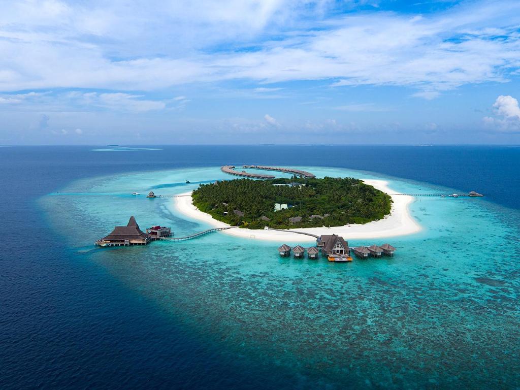 Anantara kihavah maldives villas