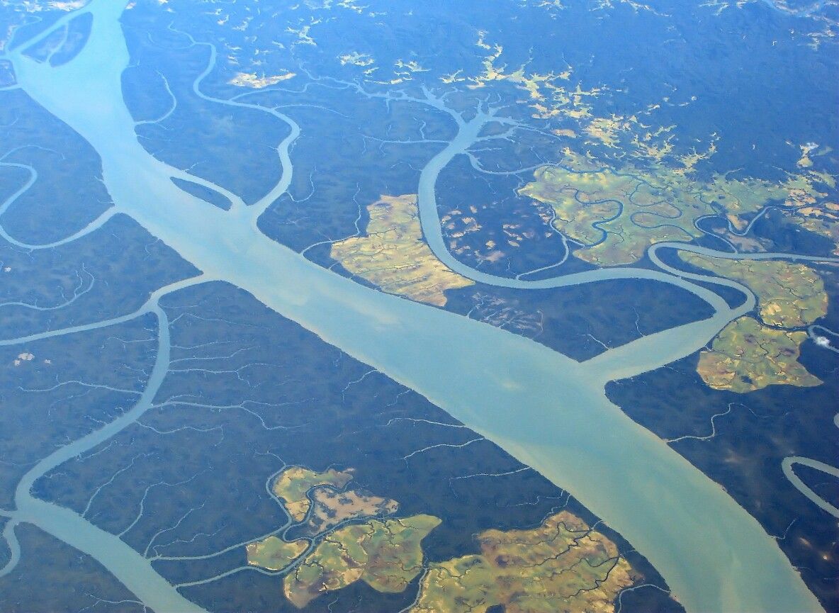 Irrawaddy river myanmar buddhist temple