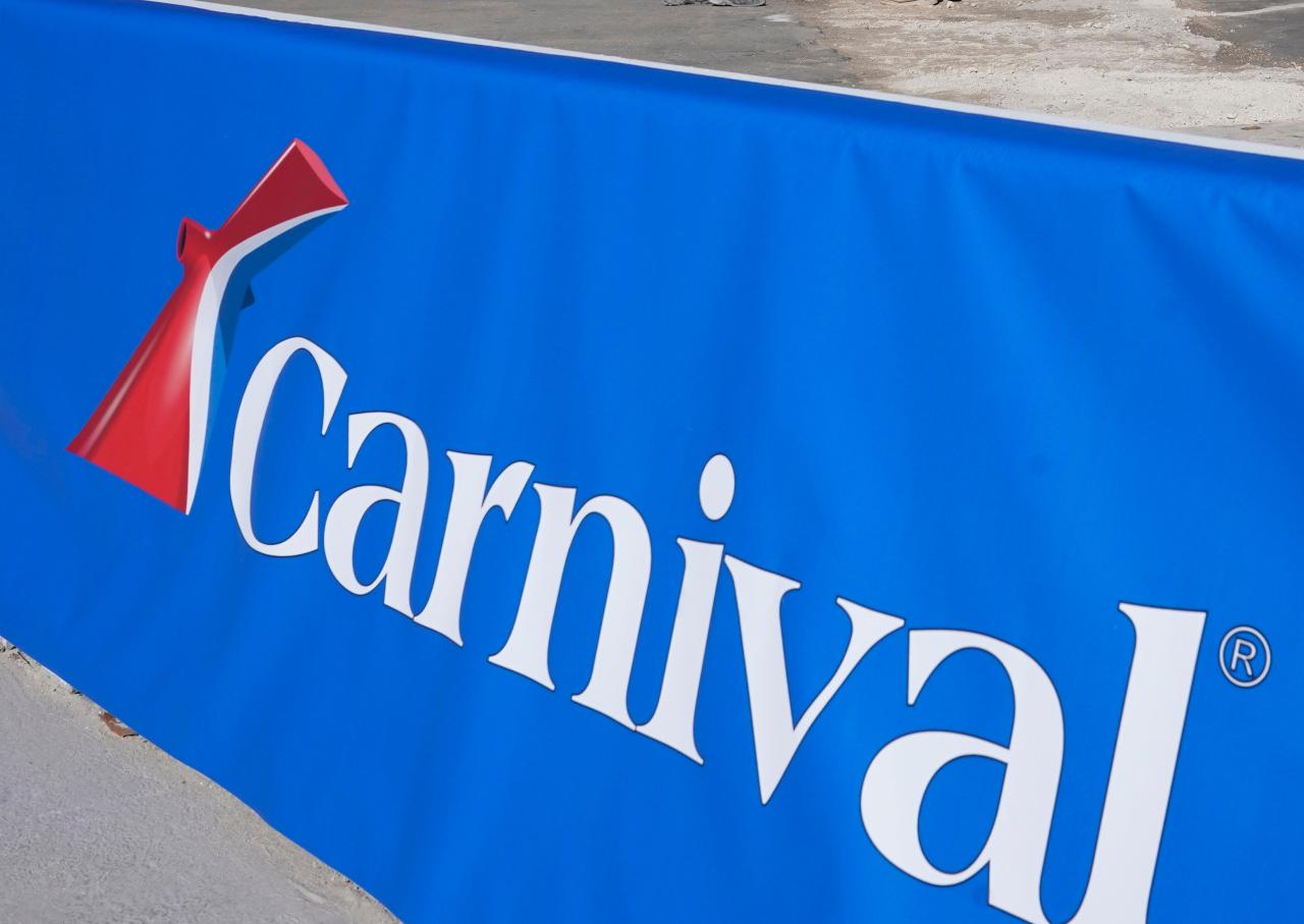 Galveston Carnival oks covid self tests for unvaccinated