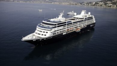 Azamara creates world wildlife fund speakers series