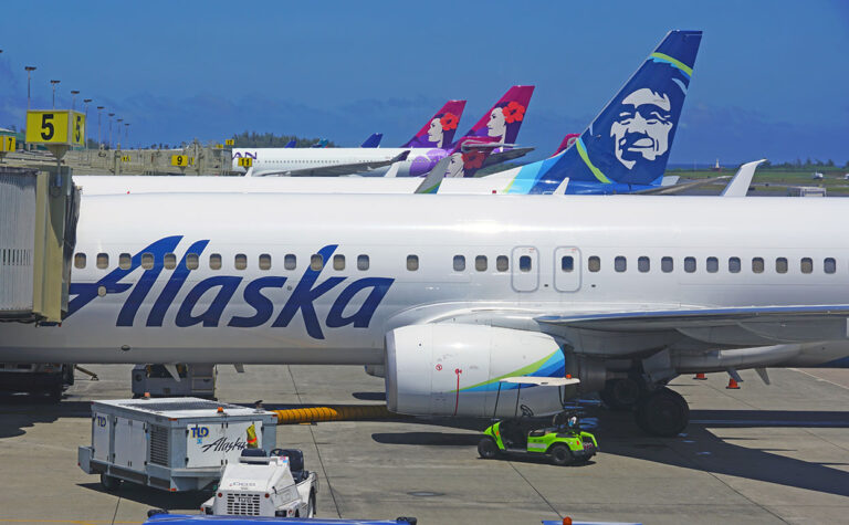 Alaska airlines expands service to kauai big island