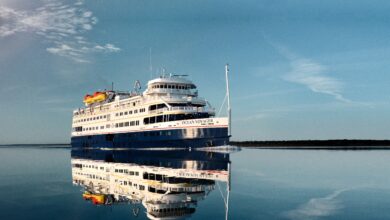 American cruise lines to purchase queen of the west