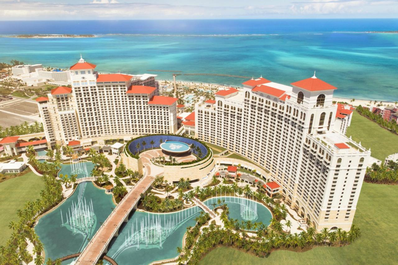 Baha mar orders guest evacuation atlantis hunkers down