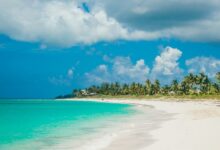 Bahamian hotels extend passport deal for summer travel