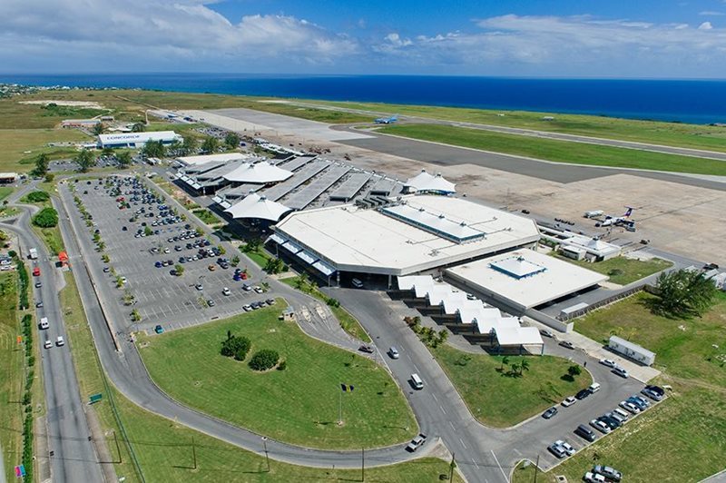 Barbados airport reopens to commercial traffic