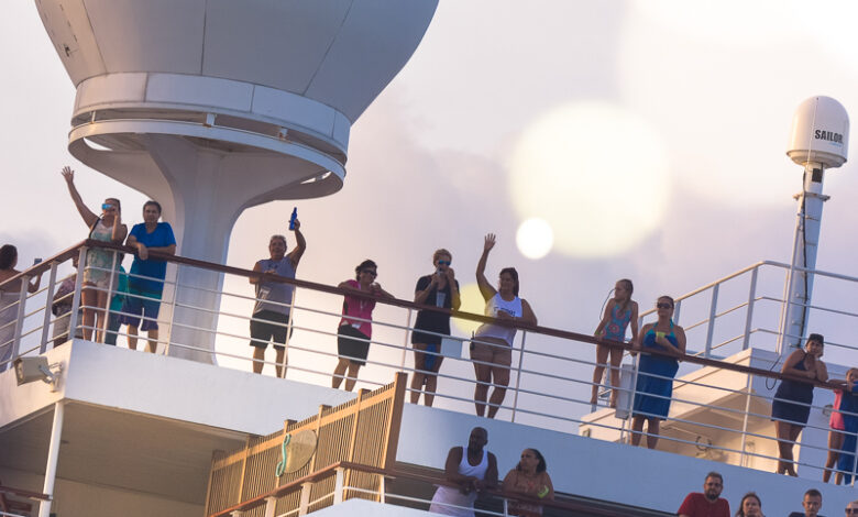 Carnival halts sailings out of san diego