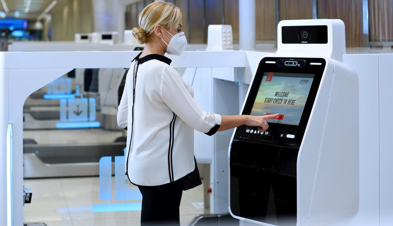 American installs check in kiosks at antigua airport