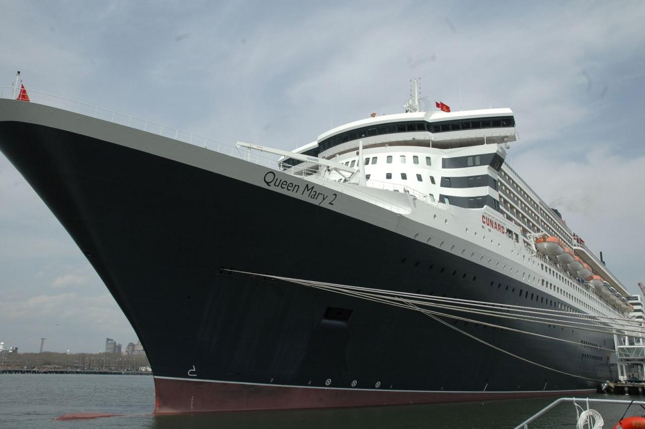 Cruise brooklyn terminal boarding