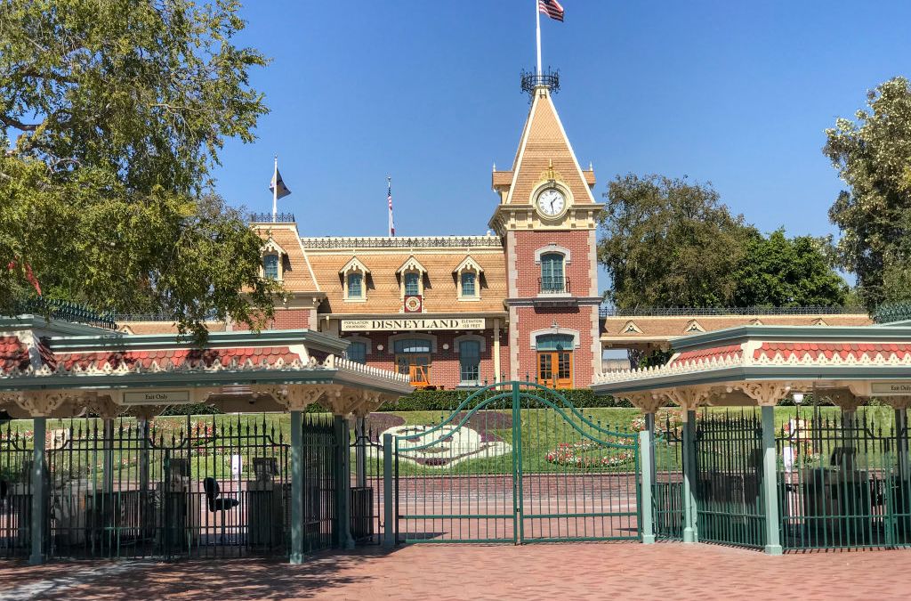 California governor sent team to study out of state theme parks