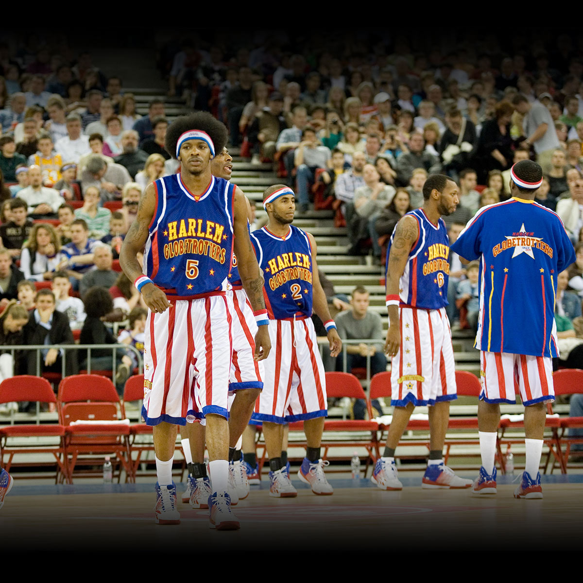 Carnival partners with harlem globetrotters