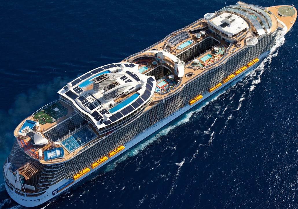 Are royal caribbean s oasis class ships roatan bound