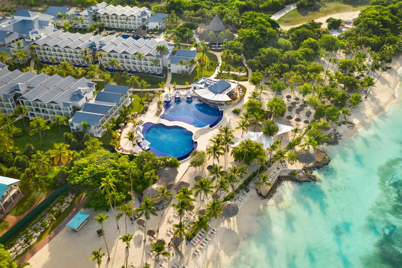 Apple vacations introduces la romana charters