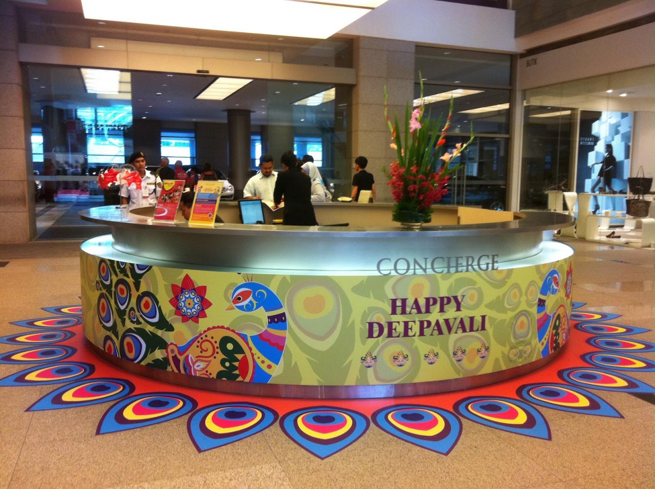 Carnival tests information kiosks referring clients to area retailers