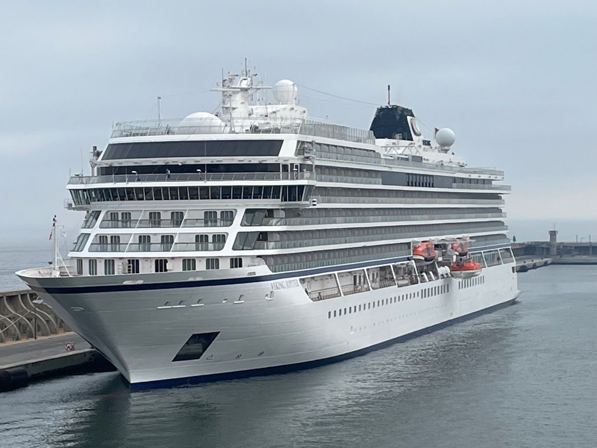 Burke steps down at silversea cruises