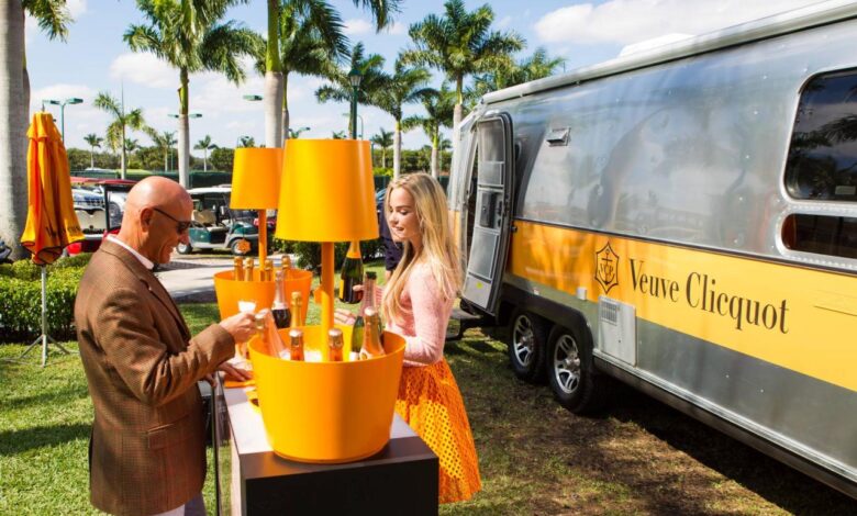 Alogodon mansion opens its veuve clicquot lounge