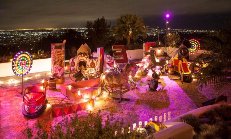 Carnival takes show road agentpalooza tour