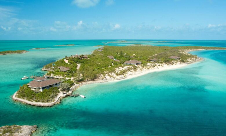 Bahamas private island readies for winter