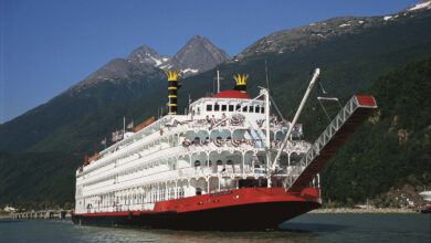 Columbia steamboat cruises