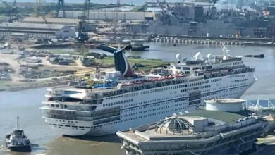 Carnival extends agreement with mobile