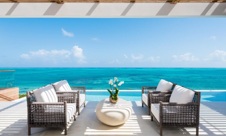 An villa option turks and caicos beach enclave