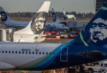 Alaska airlines to end two kona routes